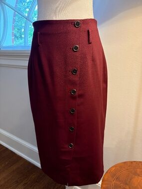 Designer White Horse Black Market Pencil Skirt